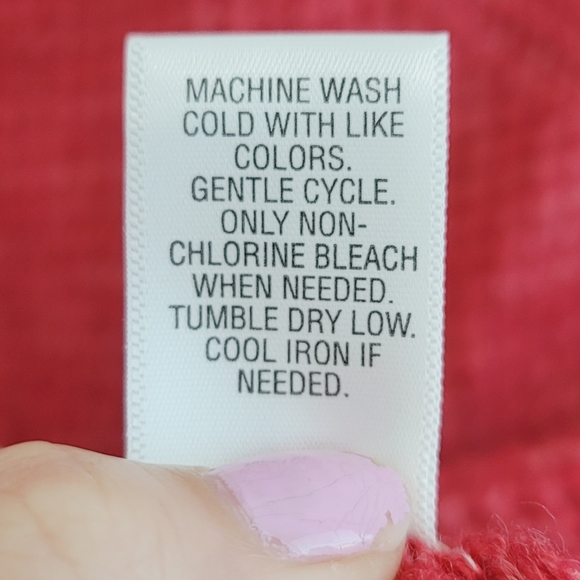 💕 Candie's Cowl Neck Red Tunic Sweater Size Medium - Picture 10 of 10